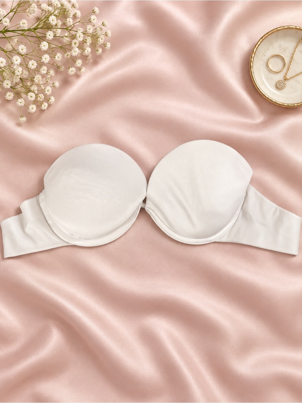 Victorias Secret Very Sexy Strapless Bra